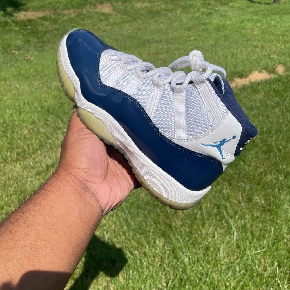 Jordan 11 retro “Win like 82” size 8.5 Worn Lightly no box - Picture 7 of 11